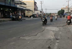 Perbaikan Jalan Sudirman Prabumulih Ditarget September: Jalan Padat Karya Belum Termasuk, PU Bakal Tanggulangi