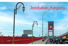 Makin Keren! Jembatan Ampera Dipasang Lampu Hias 