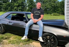 Bos UFC Dana White Tetap Senyum Setelah Tabrak Rumah Sendiri dengan Chevy Camaro