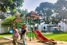 Sayangkan Kerusakan Sarana Permainan Anak di Taman Kota Prabujaya  