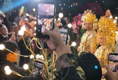 Mahar Cinta 26 Gram Emas - 6.226 Real: Lady Rara Resmi jadi Istri Aladull, Disaksikan Ribuan Warga