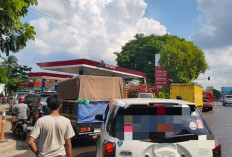 Antrean Panjang SPBU di Prabumulih Bikin Macet, Wawako Instruksikan Dishub Atur Lalu Lintas
