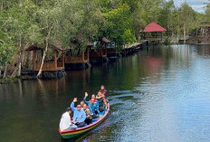 Berawal dari Tempat Sampah, Danau Shuji Kini Jadi Destinasi Wisata yang Menghidupi Warga Lembak