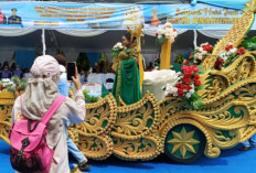 SMA Negeri 3 Prabumulih Tampil Gemilang, Bawa Dua Kereta Kencana di Karnaval HUT Kota ke-24