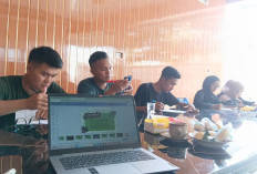 Jurnalis Magang Tribunepos Dibekali Ilmu Jurnalistik