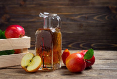 Cuka Apel: Minuman Sehat Viral, Tapi Sudah Tahu Cara Aman Mengonsumsinya?
