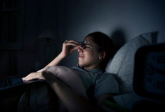 Buat Kamu yang Sering Overthinking Tengah Malam, Sebaiknya Lakukan 5 Cara Ini Deh