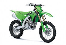 Makin Seru Berkendara Melalui Berbagai Medan dengan Kawasaki KX450 2025
