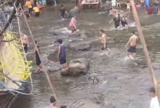 Jembatan Gantung Ayo Malus Lubuklinggau Ambruk, Pengunjung Terjatuh