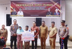 Walikota dan Kapolres Serahkan Dua Kunci Rumah, Bantuan dari Kapolda Sumsel Melalui Program CSR BSB 
