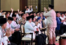 Di Munas PKS, Prabowo Soroti Soal Korupsi dan Gaji Wartawan