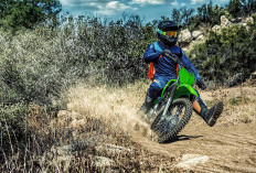 Kawasaki KLX140R F 2026 Vs KLX140R F 2025, Jadi Salah Satu Motor Off Road Terbaik