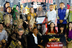 Tampilkan Pentas Ombang Ambing Mandok Hebe: Prabumulih Bersinar di Panggung Festival Sriwijaya XXXIII