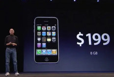 Kenangan Steve Jobs Saat Memperkenalkan iPhone Generasi Pertama
