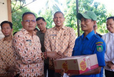 Jelang Lebaran, Petugas Kebersihan Prabumulih Tersenyum Lebar: BRI Salurkan Bantuan, Wako - Wawako Beri THR 