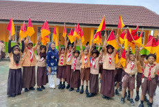 Latih Siswa Mainkan Semapur Iringi Lagu Pelajar Pancasila 