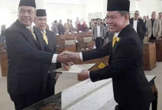 Pelantikan PAW 2 Anggota DPRD Ogan Ilir dari Partai Golkar Diwarnai Adu Argumen