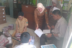 Akhirnya Seluruh Siswa SDN 28 Prabumulih Terima Seragam Gratis