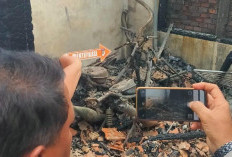 ﻿Rumah dan Bengkel di Kemang Manis Palembang Terbakar, 7 Motor Habis Terbakar