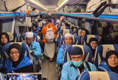 12 Kloter Haji Sudah Dipulangkan, Kemenhaj: Larangan Bawa Air Zamzam di Koper