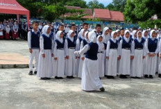 SMPN 10 Prabumulih Gelar Rangkaian Anniversary, Dimulai dengan Jumat Berbagi dan Jalan Santai