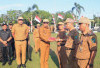 Pembagian Bendera Merah Putih, Wali Kota Prabumulih Tekankan ASN Perkuat Disiplin dan Nasionalisme