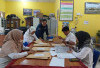 SMAN 7 Prabumulih Gelar Sumatif Tengah Semester, Soal Online Jawaban Manual