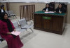 Bidan Zainab Jalani Sidang Perdana, Didakwa UU Kesehatan