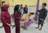 Tertangkap Basah Curi Getah Karet, Pemuda di Prabumulih Diamuk Massa