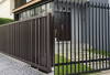 8 Inspirasi Pagar Industrial Minimalis untuk Hunian Modern