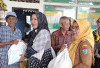 Ketua TP-PKK Kota Prabumulih Salurkan Paket Sembako Ramadhan, Sentuh Warga Kurang Mampu